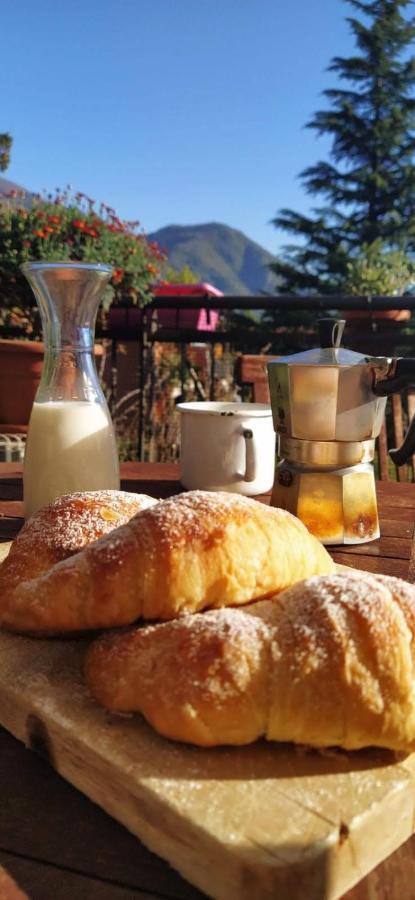 Appartamento La Terrazza Di Dora Menaggio Buitenkant foto